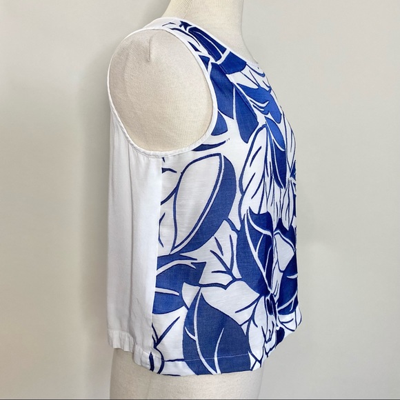 1. State blue & white leaf print top M - Picture 3 of 8